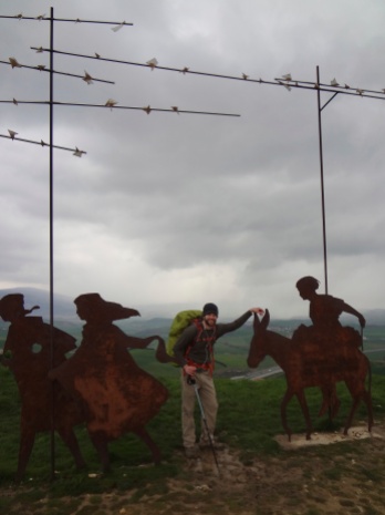 Alto del Perdon with wrought iron sculptures.